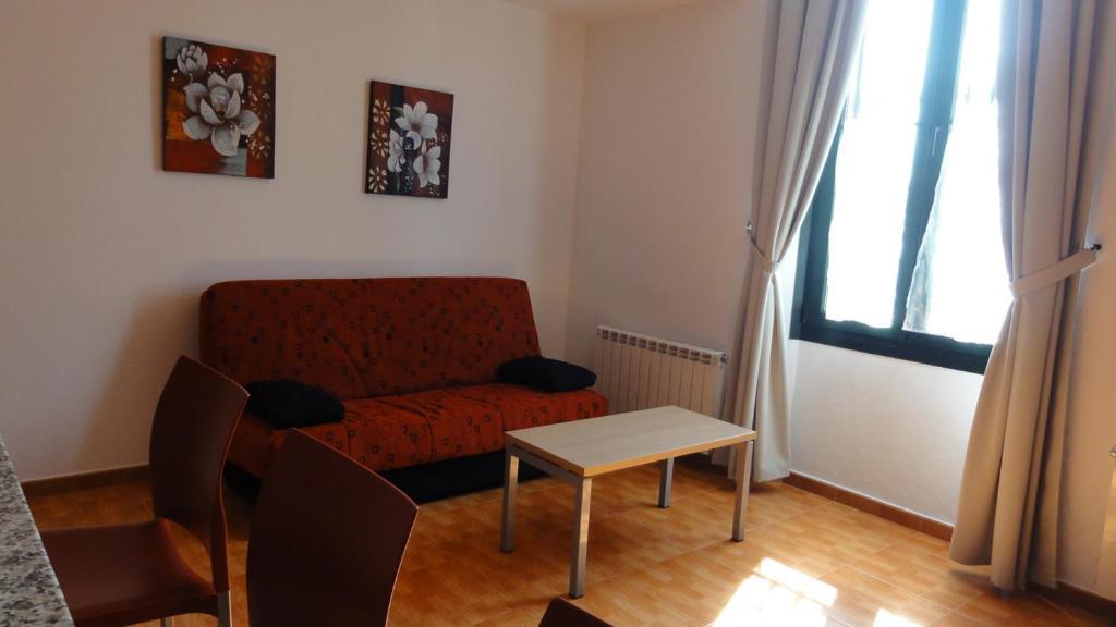 Aparthotel Can Gallart Santa Coloma De Farners Room photo