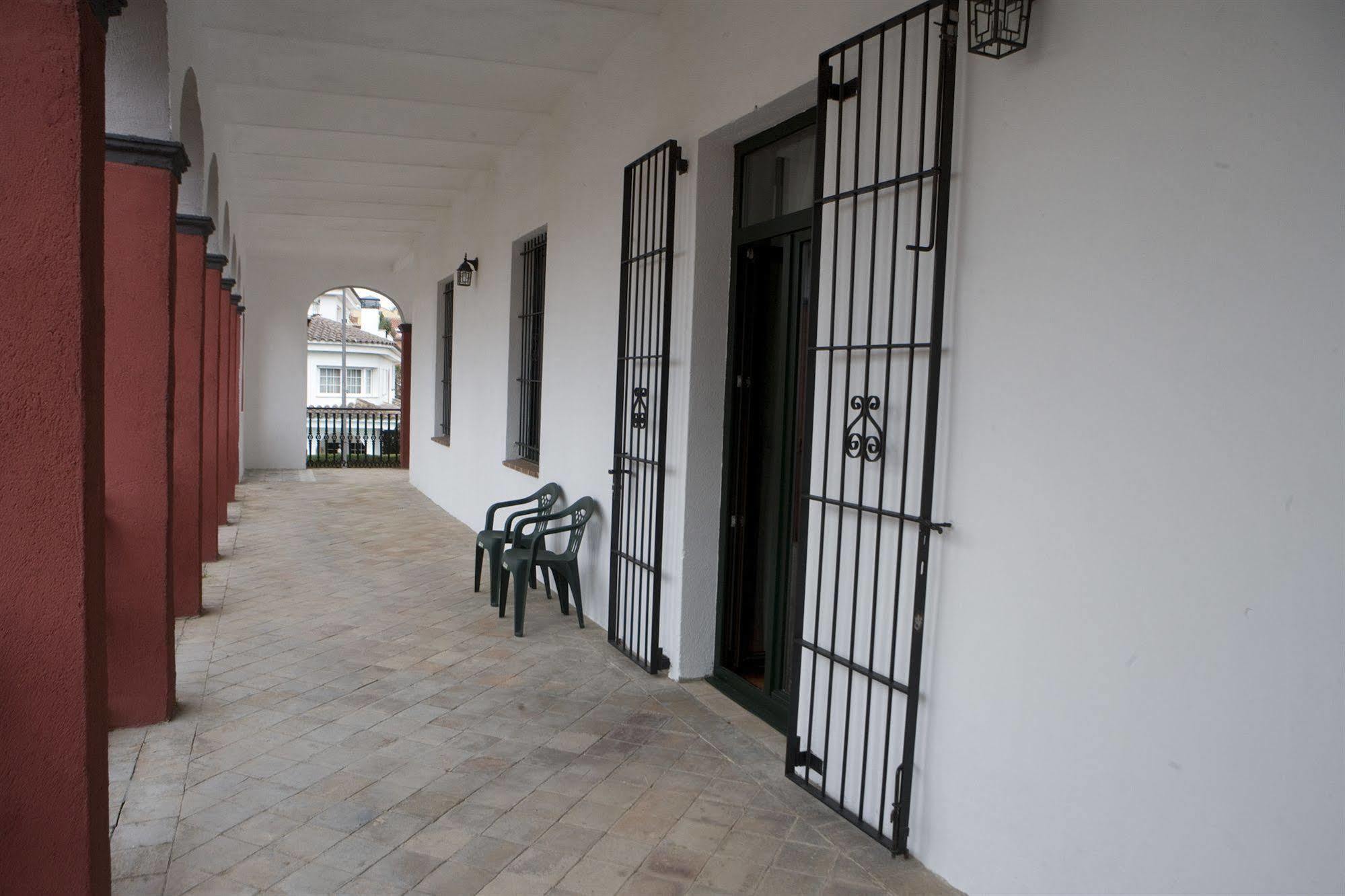Aparthotel Can Gallart Santa Coloma De Farners Exterior photo